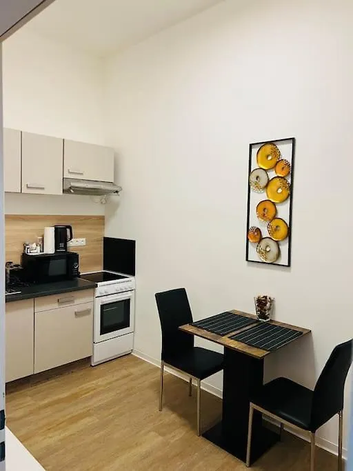 ברלין 2 Room Apartment Am Ufer Mit Boxspringbetten